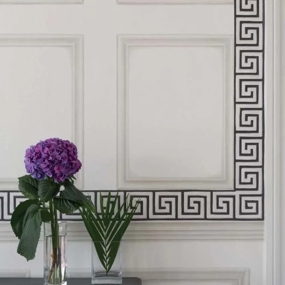 Cole & Sons-Luxury Wallpaper || Queens Key Border