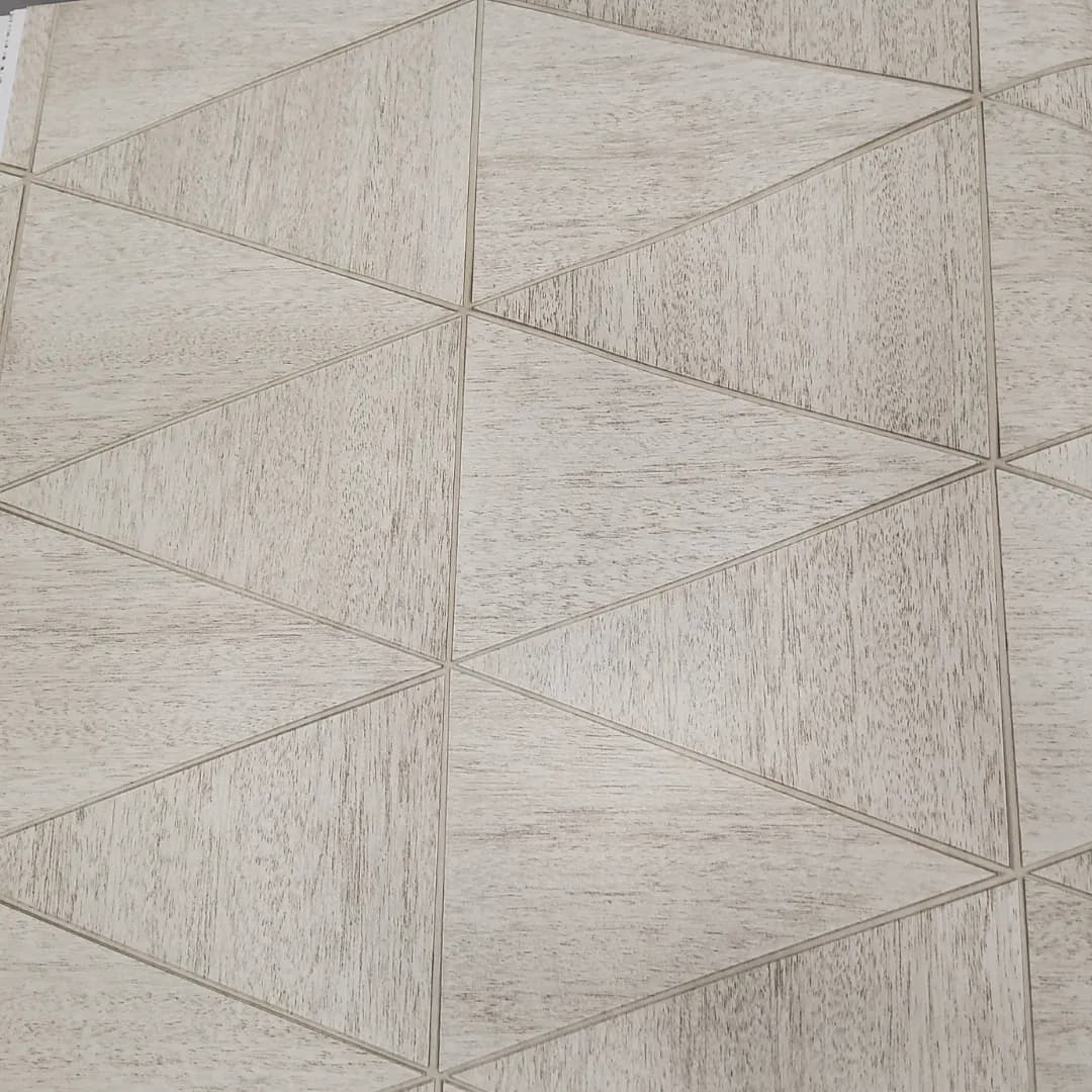 Elegant Marburg Wallpaper for Contemporary Interiors