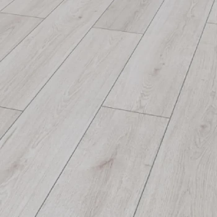 Advanced_Catwalk D3201 Kronotex Laminate Wooden Flooring