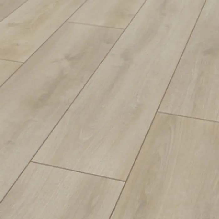 Advanced_Catwalk D3902 Kronotex Laminate Wooden Flooring