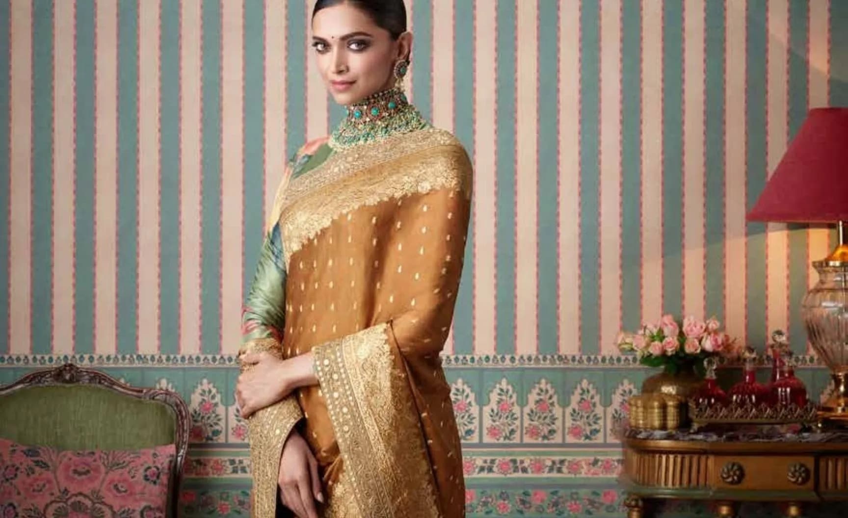 SABYASACHI HEARTLAND - Luxury Wallpapers Jaipur Gemin Collection
